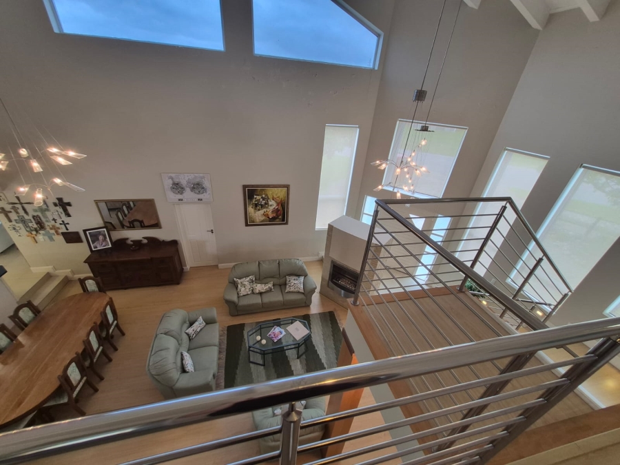3 Bedroom Property for Sale in Boggomsbaai Western Cape